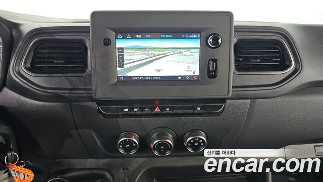 Renault Korea Master 2.3 15-Seater 2020 — фото 12