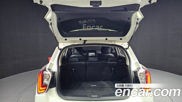 KG Mobility (SsangYong) Very New Tivoli Gasoline 1.5 2WD V3 Special 2021 — фото 20
