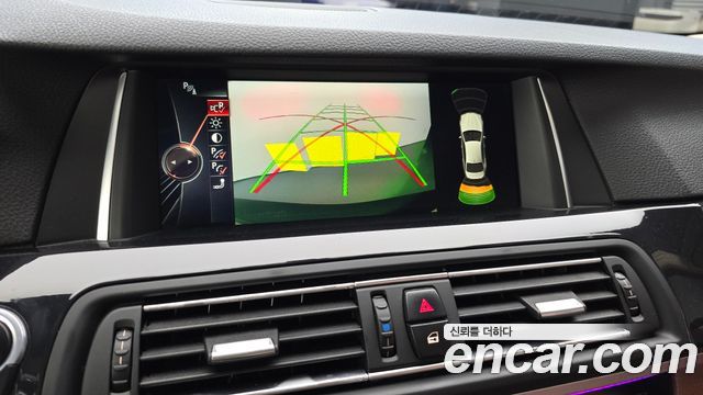 BMW 5 Series (F10) 520d xDrive M Aero Dynamic 2016 — фото 19