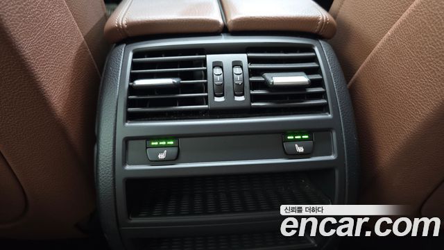 BMW 5 Series (F10) 520d xDrive M Aero Dynamic 2016 — фото 21