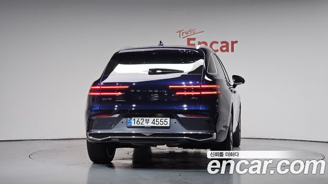 Genesis GV70 2.5T Gasoline AWD 2025 — фото 4