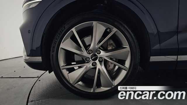 Genesis GV70 2.5T Gasoline AWD 2025 — фото 5