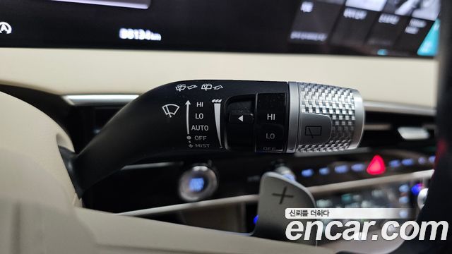 Genesis GV70 2.5T Gasoline AWD 2025 — фото 32
