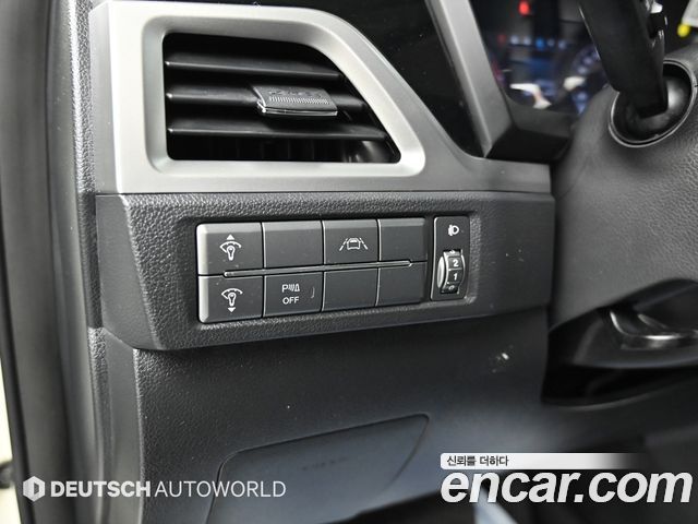 KG Mobility (SsangYong) Beautiful Korando Diesel 1.6 2WD Pantastic 2019 — фото 21