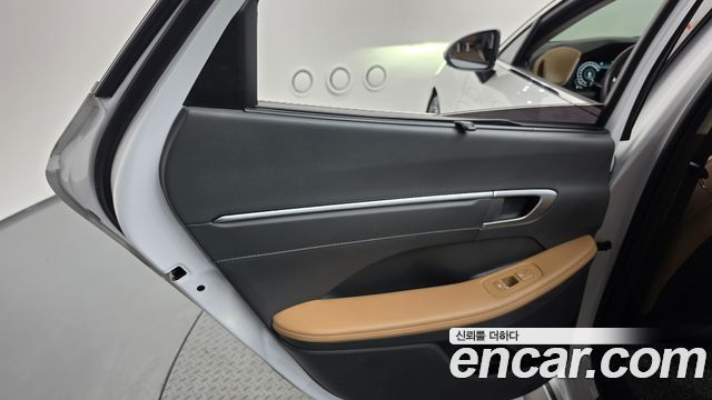 Hyundai Sonata (DN8) 2.0 Inspiration 2021 — фото 25