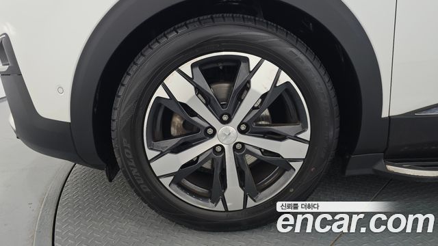 Peugeot 5008 (II) 1.6 BlueHDi Allure 2019 — фото 5
