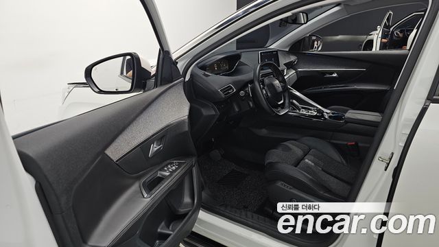 Peugeot 5008 (II) 1.6 BlueHDi Allure 2019 — фото 10