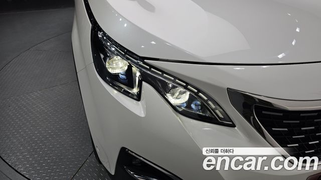 Peugeot 5008 (II) 1.6 BlueHDi Allure 2019 — фото 28