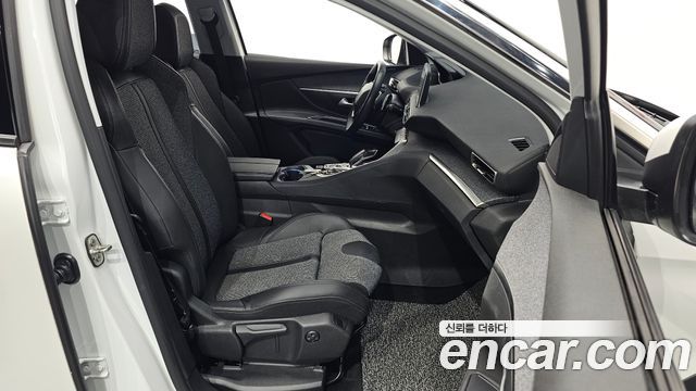 Peugeot 5008 (II) 1.6 BlueHDi Allure 2019 — фото 32