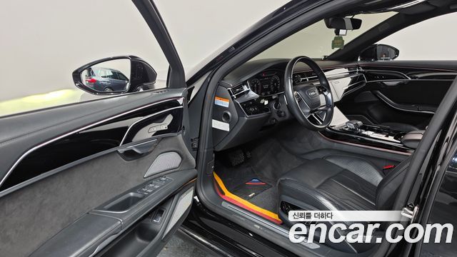 Audi A8 (D5) 55 TFSI Quattro LWB 2020 — фото 10