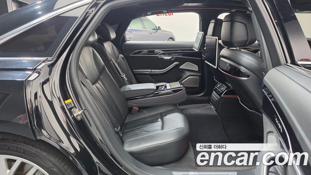 Audi A8 (D5) 55 TFSI Quattro LWB 2020 — фото 11