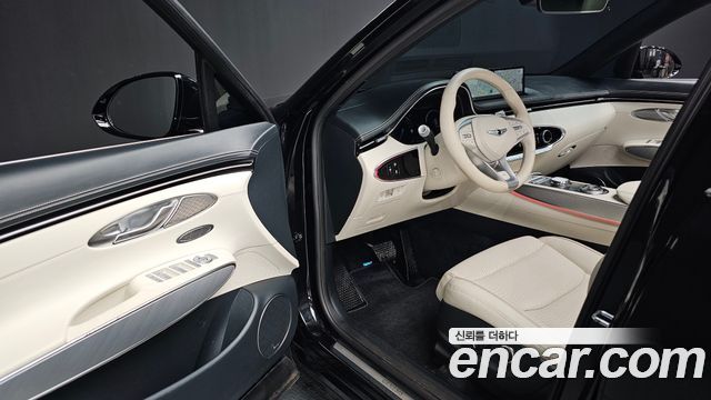 Genesis Electrified (GV70) e-AWD 2022 — фото 11