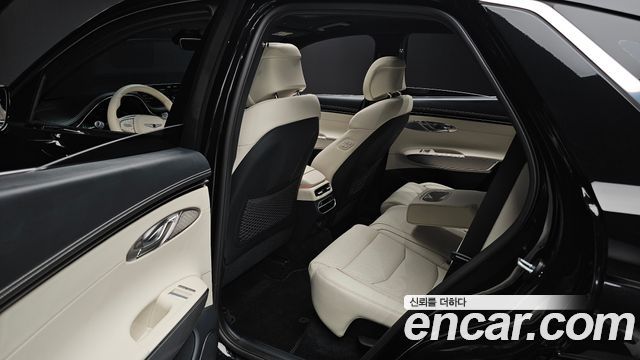 Genesis Electrified (GV70) e-AWD 2022 — фото 12
