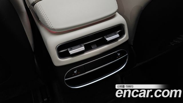 Genesis Electrified (GV70) e-AWD 2022 — фото 18
