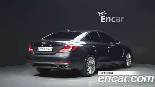 Genesis G70 2.0T Elite 2019 — фото 2