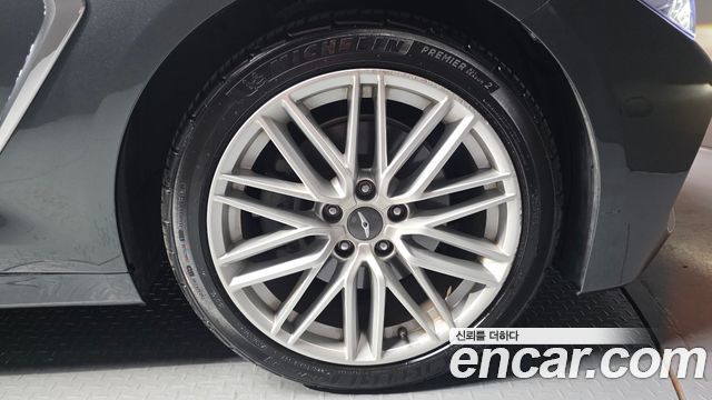 Genesis G70 2.0T Elite 2019 — фото 21