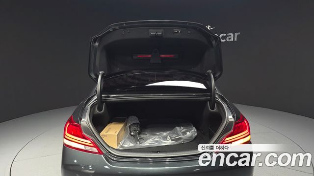 Genesis G70 2.0T Elite 2019 — фото 33