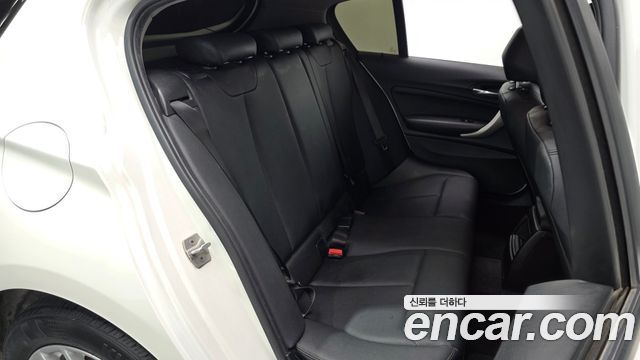 BMW 1 Series (F20) 118d JOY 5DOOR 2017 — фото 12