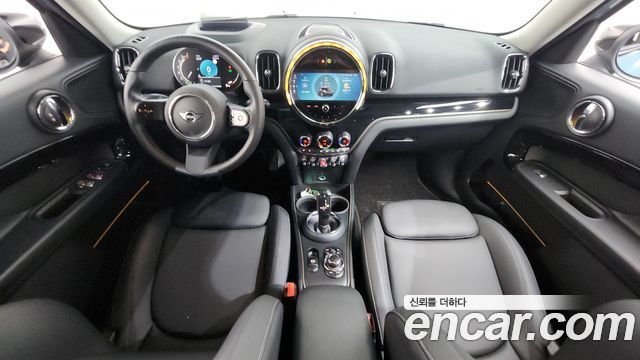 MINI Cooper Countryman Classic 2nd 2024 — фото 7