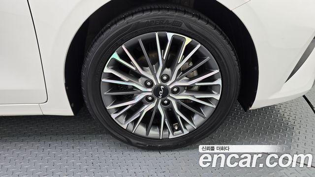 Kia K3 (II) 1.6 Noblesse 2022 — фото 21