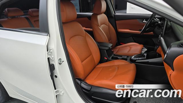Kia K3 (II) 1.6 Noblesse 2022 — фото 26