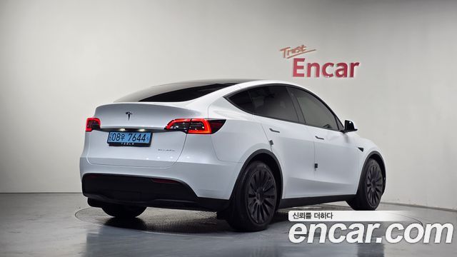 Tesla Model Y Long Range AWD 2021 — фото 2
