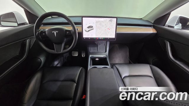Tesla Model Y Long Range AWD 2021 — фото 7