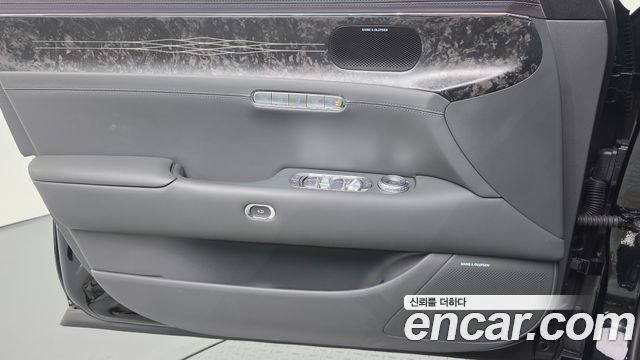 Genesis G90 (RS4) Gasoline 3.5 Turbo e-S/C AWD 2026 — фото 24