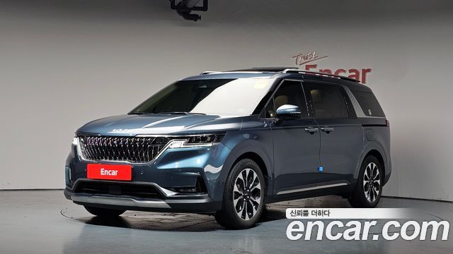 Kia Carnival (IV) Gasoline 9-Seater Signature 2023 — фото 1