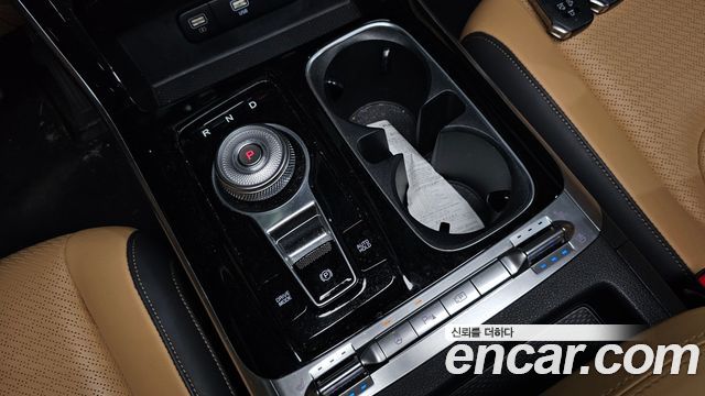 Kia Carnival (IV) Gasoline 9-Seater Signature 2023 — фото 9