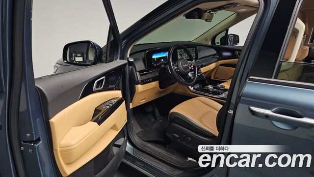 Kia Carnival (IV) Gasoline 9-Seater Signature 2023 — фото 10
