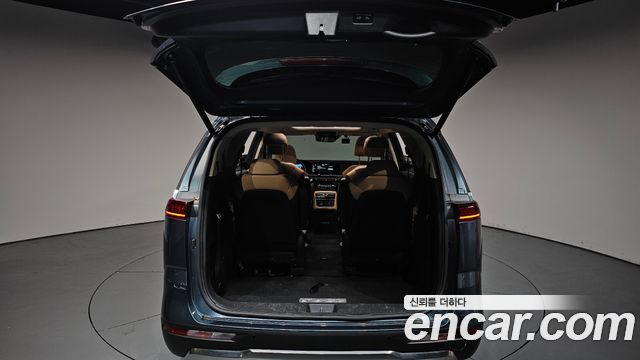 Kia Carnival (IV) Gasoline 9-Seater Signature 2023 — фото 20