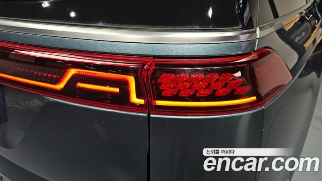 Kia Carnival (IV) Gasoline 9-Seater Signature 2023 — фото 23