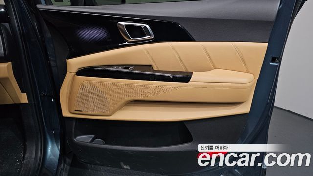 Kia Carnival (IV) Gasoline 9-Seater Signature 2023 — фото 25