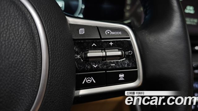 Kia Carnival (IV) Gasoline 9-Seater Signature 2023 — фото 31