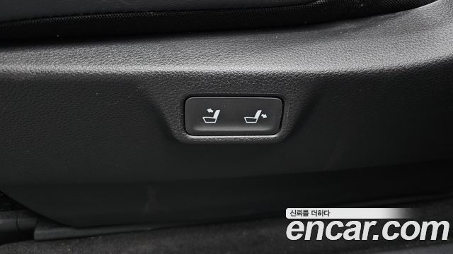 Kia Carnival (IV) Gasoline 9-Seater Signature 2023 — фото 33