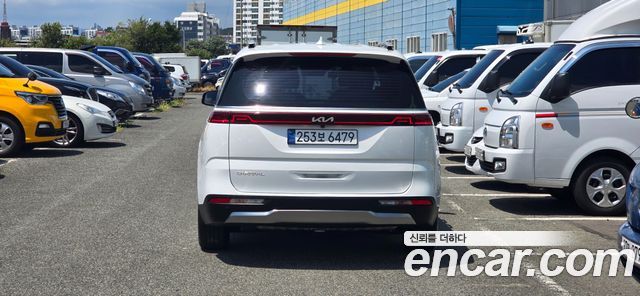 Kia Carnival (IV) Gasoline 7-Seater Noblesse 2023 — фото 4