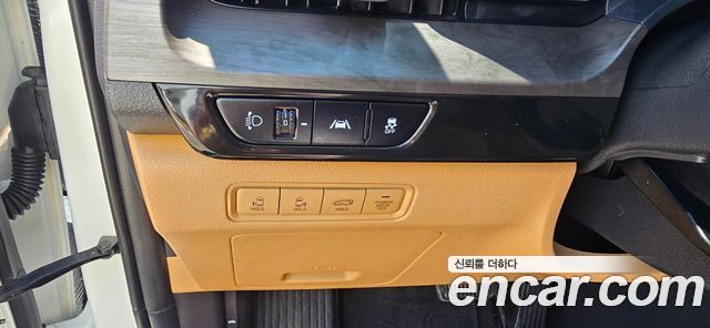 Kia Carnival (IV) Gasoline 7-Seater Noblesse 2023 — фото 17