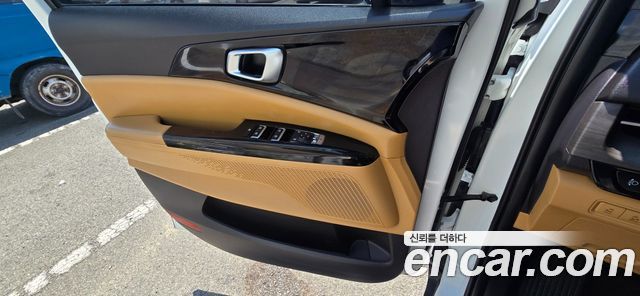Kia Carnival (IV) Gasoline 7-Seater Noblesse 2023 — фото 18