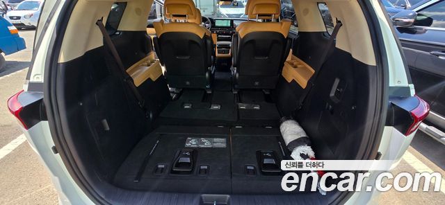 Kia Carnival (IV) Gasoline 7-Seater Noblesse 2023 — фото 22