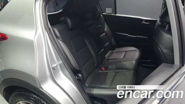 Kia Sportage The Bold Diesel 1.6 2WD Prestige 2022 — фото 12