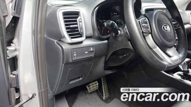 Kia Sportage The Bold Diesel 1.6 2WD Prestige 2022 — фото 13