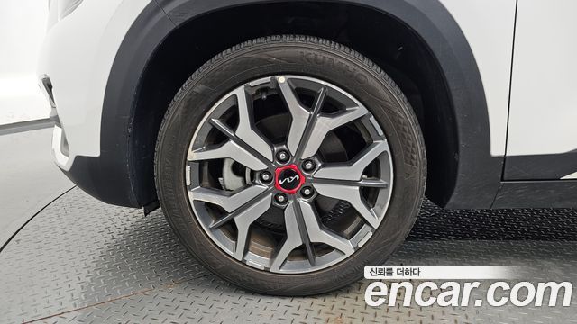 Kia Seltos Gasoline 1.6 Turbo 2WD Signature 2023 — фото 5