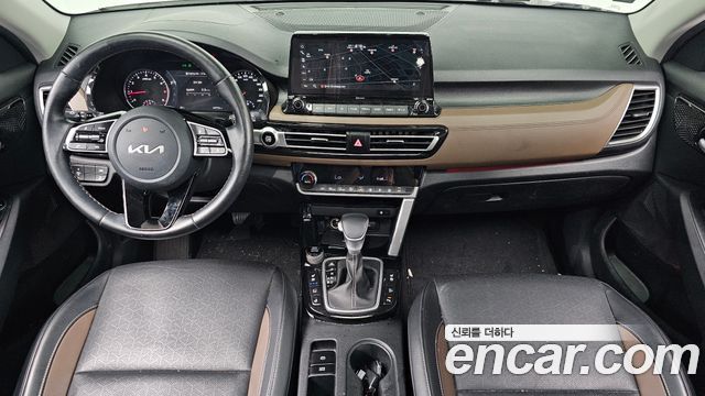 Kia Seltos Gasoline 1.6 Turbo 2WD Signature 2023 — фото 7