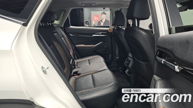 Kia Seltos Gasoline 1.6 Turbo 2WD Signature 2023 — фото 11