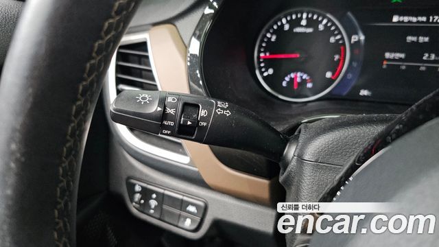 Kia Seltos Gasoline 1.6 Turbo 2WD Signature 2023 — фото 15