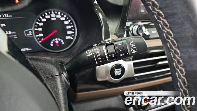 Kia Seltos Gasoline 1.6 Turbo 2WD Signature 2023 — фото 16