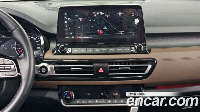 Kia Seltos Gasoline 1.6 Turbo 2WD Signature 2023 — фото 17