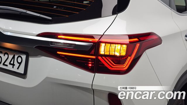 Kia Seltos Gasoline 1.6 Turbo 2WD Signature 2023 — фото 23