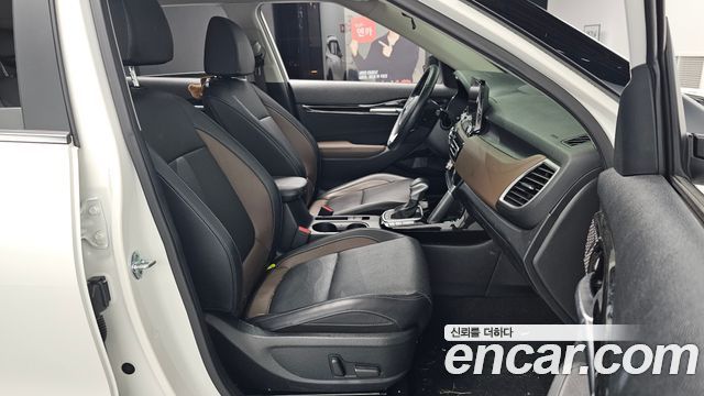 Kia Seltos Gasoline 1.6 Turbo 2WD Signature 2023 — фото 26